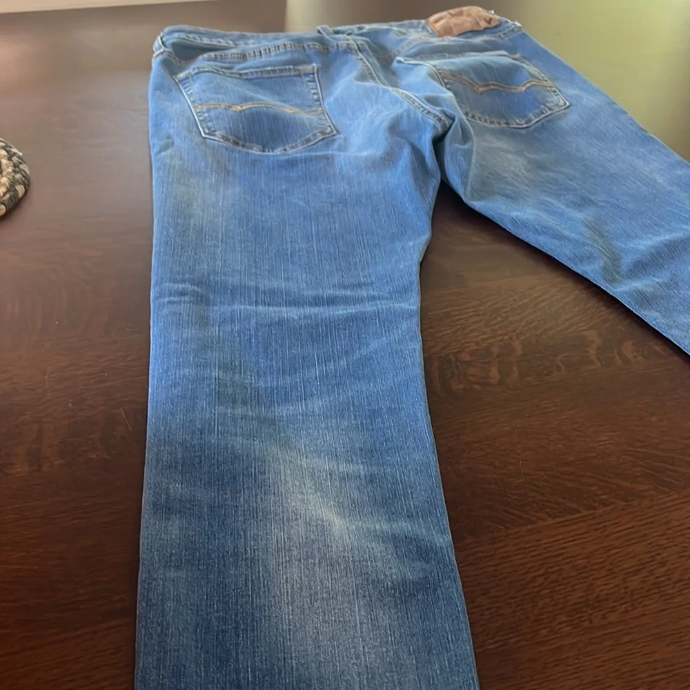 American Eagle Extreme Flex Skinny Men’s Jeans 33X30. Factory faded Blue